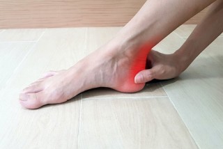 Why does my 'Achilles Tendinopathy' keep reacting?